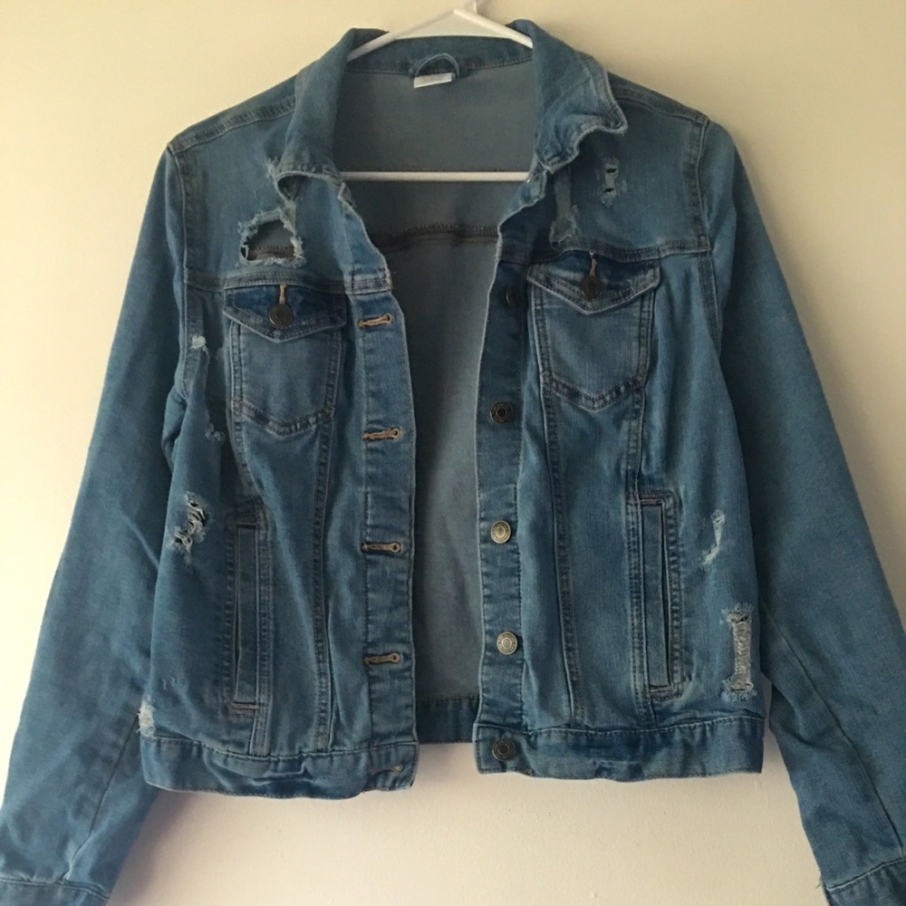 Time and tru denim distressed jacket size 8-10